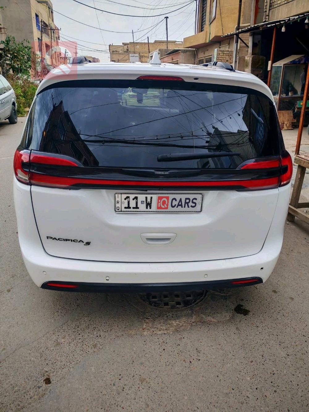Chrysler Pacifica